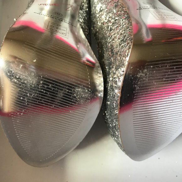 Chinese Laundry Kristin Cavallari 'Liberta' Silver Platform Stilletos size 7.5 - Picture 7 of 10